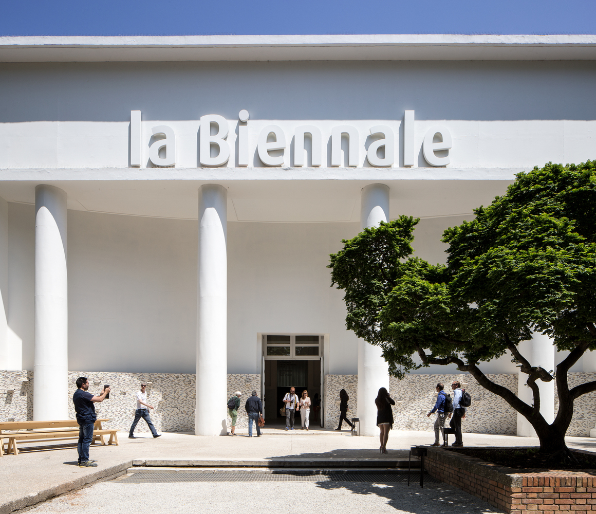 Entrada da Bienal de Veneza