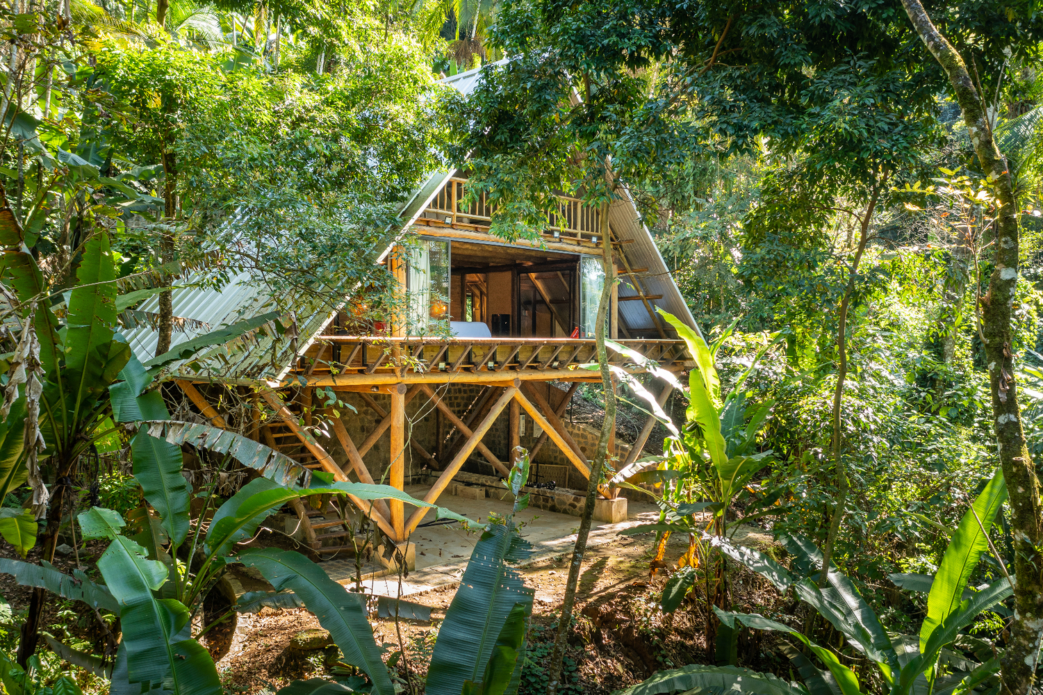 Casa Trikona