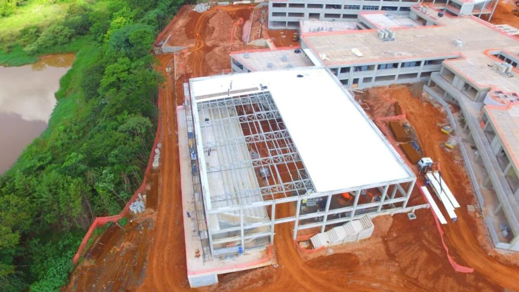 Laje Steel Deck: o que é e quais as vantagens dessa estrutura?